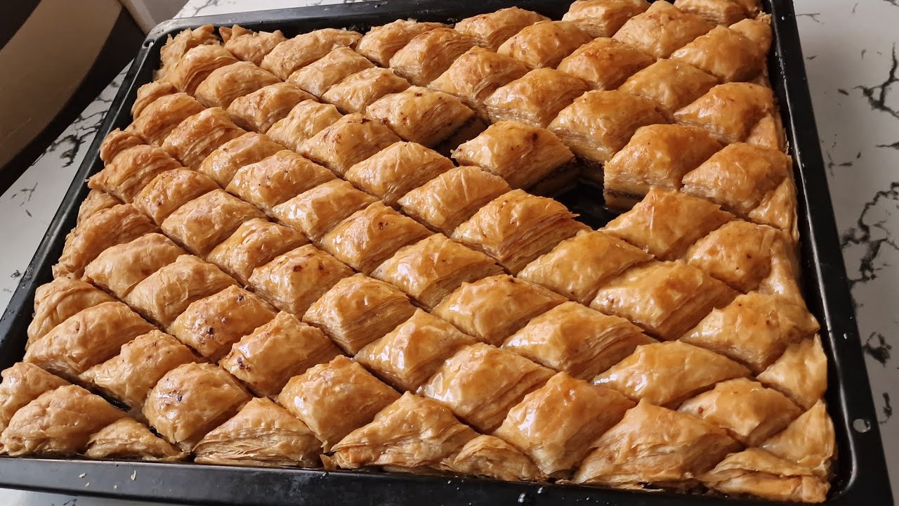Super BAKLLAVA. Bakllava qe Shkrihet në Goje #idarama #baklava #super