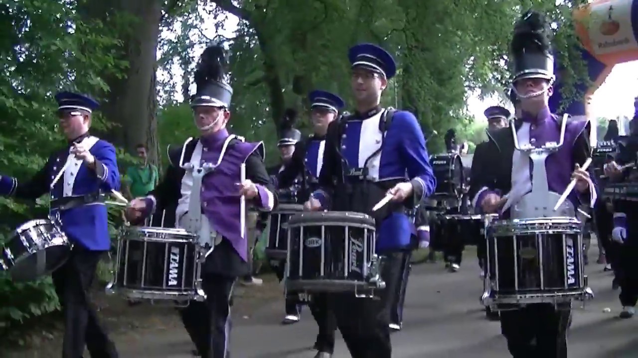 Bass Burner Beat - Drumband Heelsum en Drumband OBK Bennekom - Airborne Oosterbeek 2018