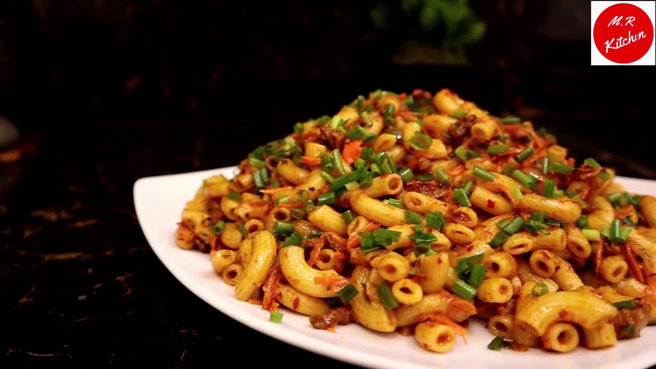 රෙස්ටුරන්ට්  එකේ වගේ චිකන් පැස්ටා ගෙදර හදමු|Srilankan spicy chicken pasta| 💓M.R KITCHEN💓
