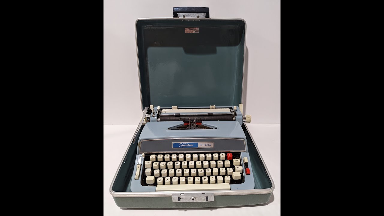 Vintage Montgomery Wards Signature Blue Typewriter 510D w/ Matching Blue Case Ebay Listing