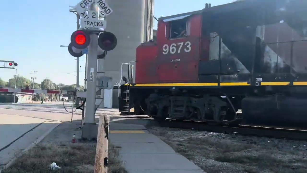 Busy, Day Railfanning the Neenah Sub Part 4. Manifests, that one Local. 