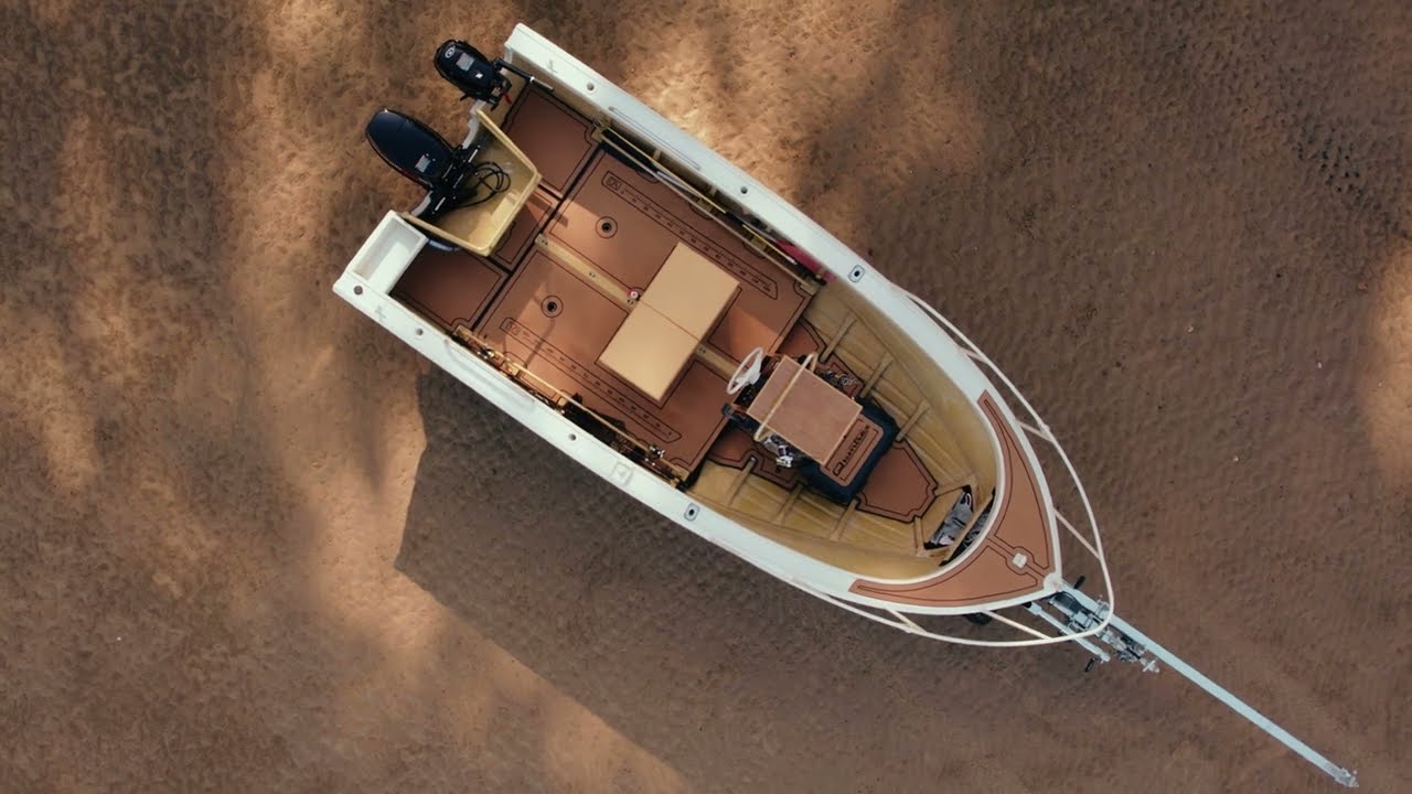 Deck Armour DIY Install on a renovated Quintrex Fish-Finder Boat