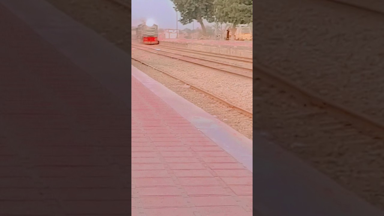 28Dn Shalimar Express crossing at Daharaki Station 🚉  #reelsinstagram #reelsvideo #ytshorts #shorts