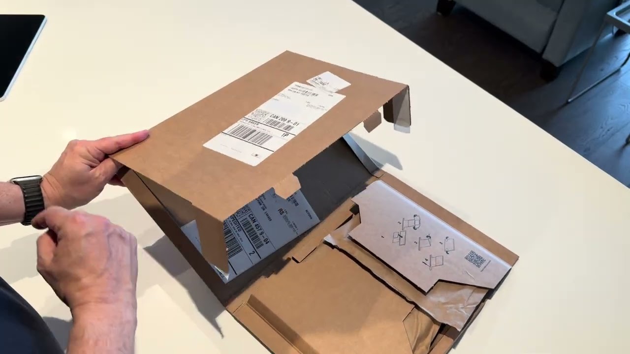 How to Use Apple&rsquo;s Trade-In Box for iPad - Step-by-Step