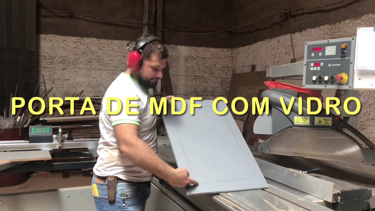 PORTINHA DE MDF COM VIDRO incolor