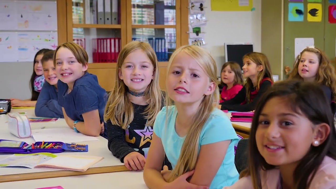 Schwiizer Kiddies - Unseri Lehrerin