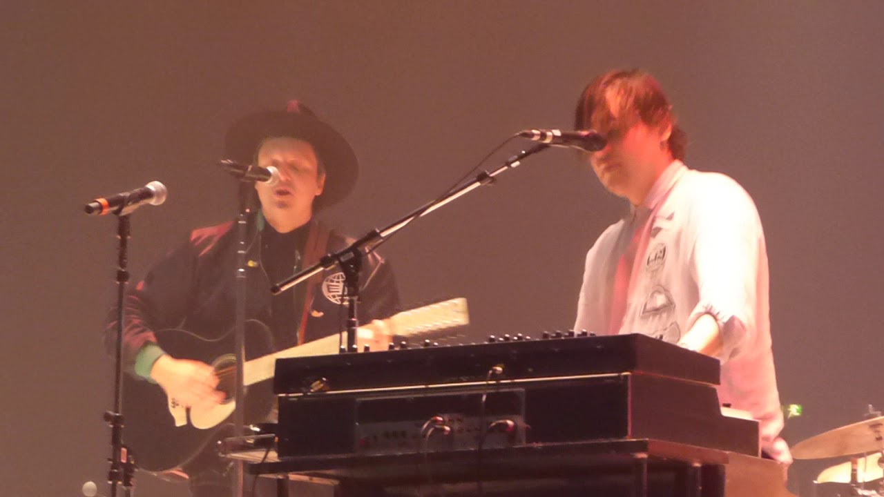 Jarvis Cocker and Arcade Fire - C unts Are Still Running The World - Wembley Arena - 12/04/18