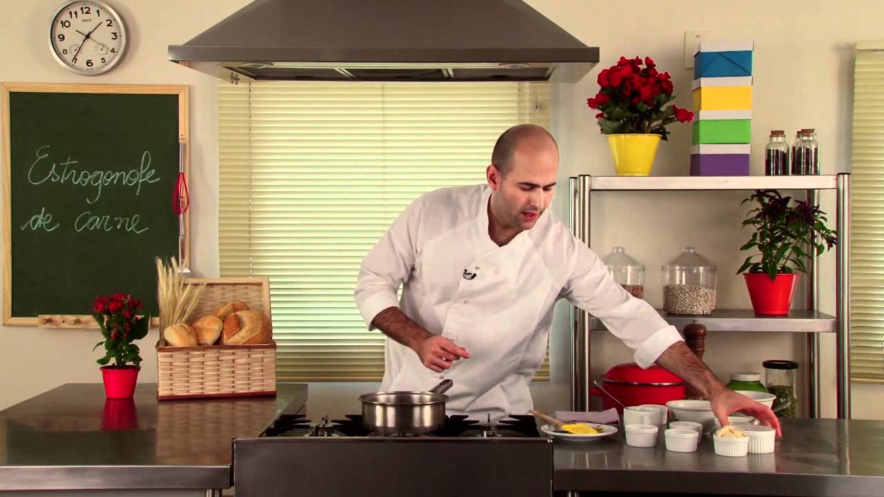 Estrogonofe de carne - Tudo Gostoso