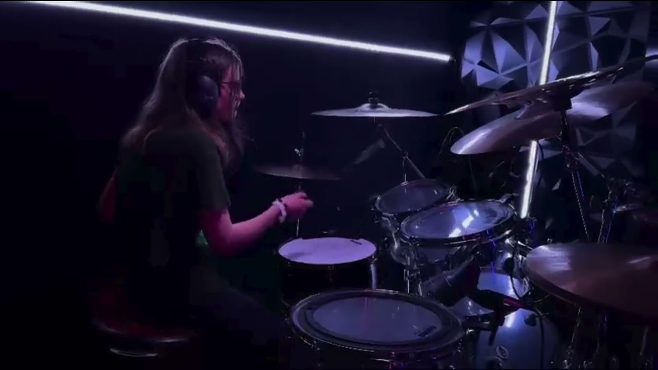 Zombie - The Cranberries - Bea Estherby - Drum Cover  