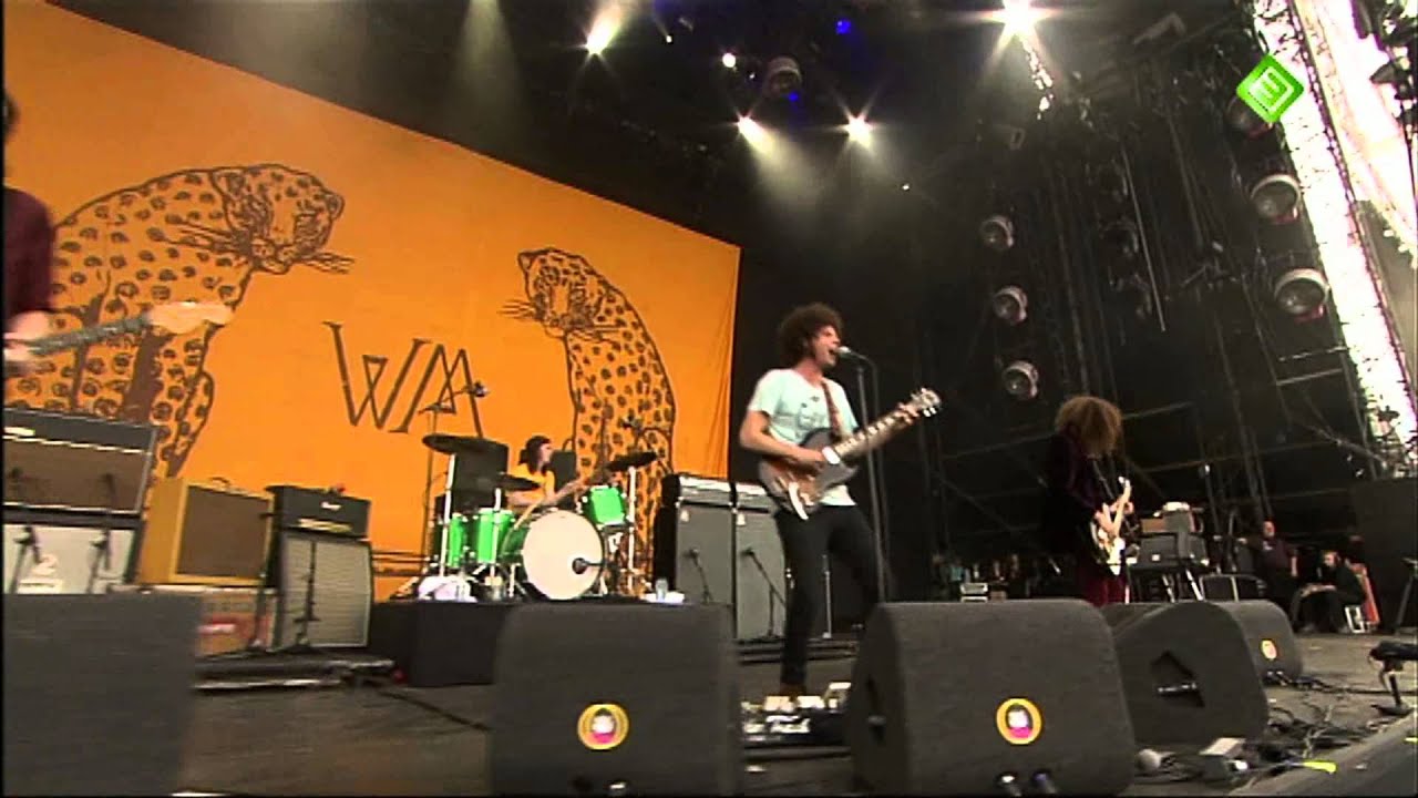 Wolfmother - Vagabond & Backstage [Pinkpop 2011]