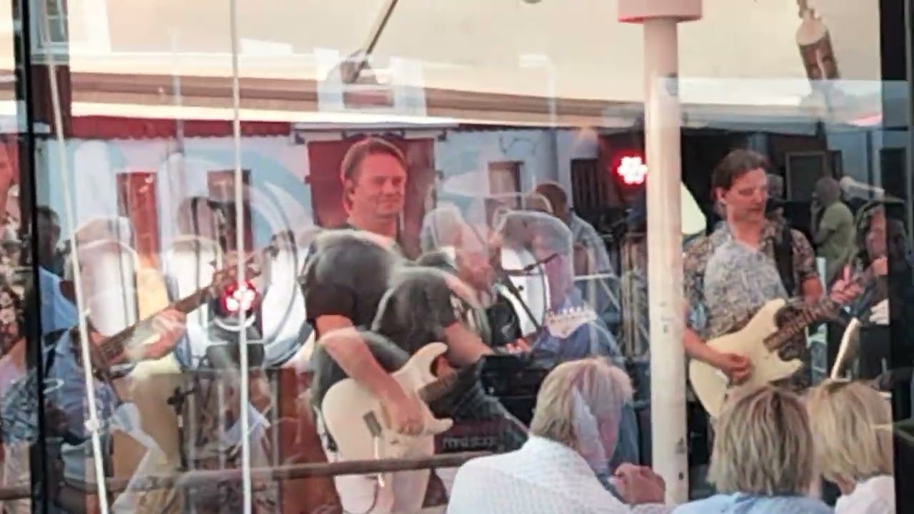 Et par numre fra Kandis' koncert i Skagen i Uge 29