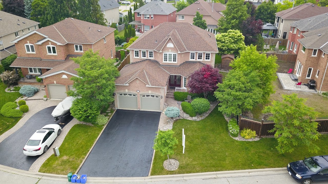4 Mcneilage Court, Ajax — Видеотур по дню открытых дверей