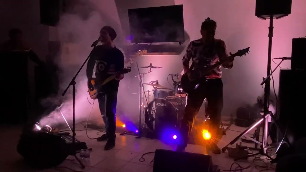 Soda Stereo - Claroscuro (cover by Radiorefresco)