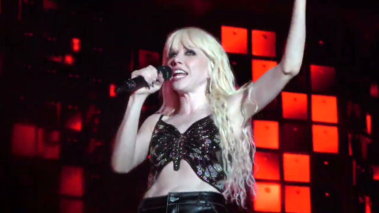 Carly Rae Jepsen - Kamikaze (The Rooftop at Pier 17, NYC 8/8/23)