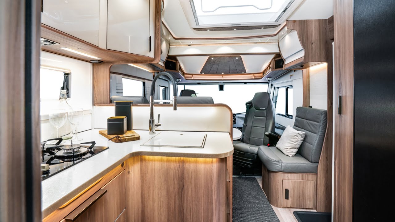 Caravan Salon 2025 WOHNMOBIL Vorschau MINI LINER FEELING 8m Kabe TM Imperial i790 LQB Tandemachse