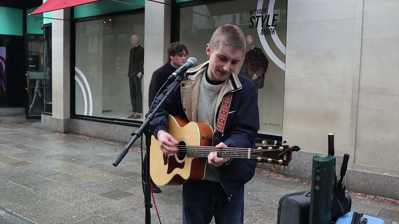 Rhys McPhillips goes Trad with a Brilliant Performance of 