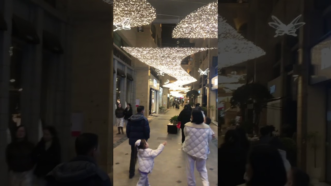 Chinese Shopping Mall in Nanning 