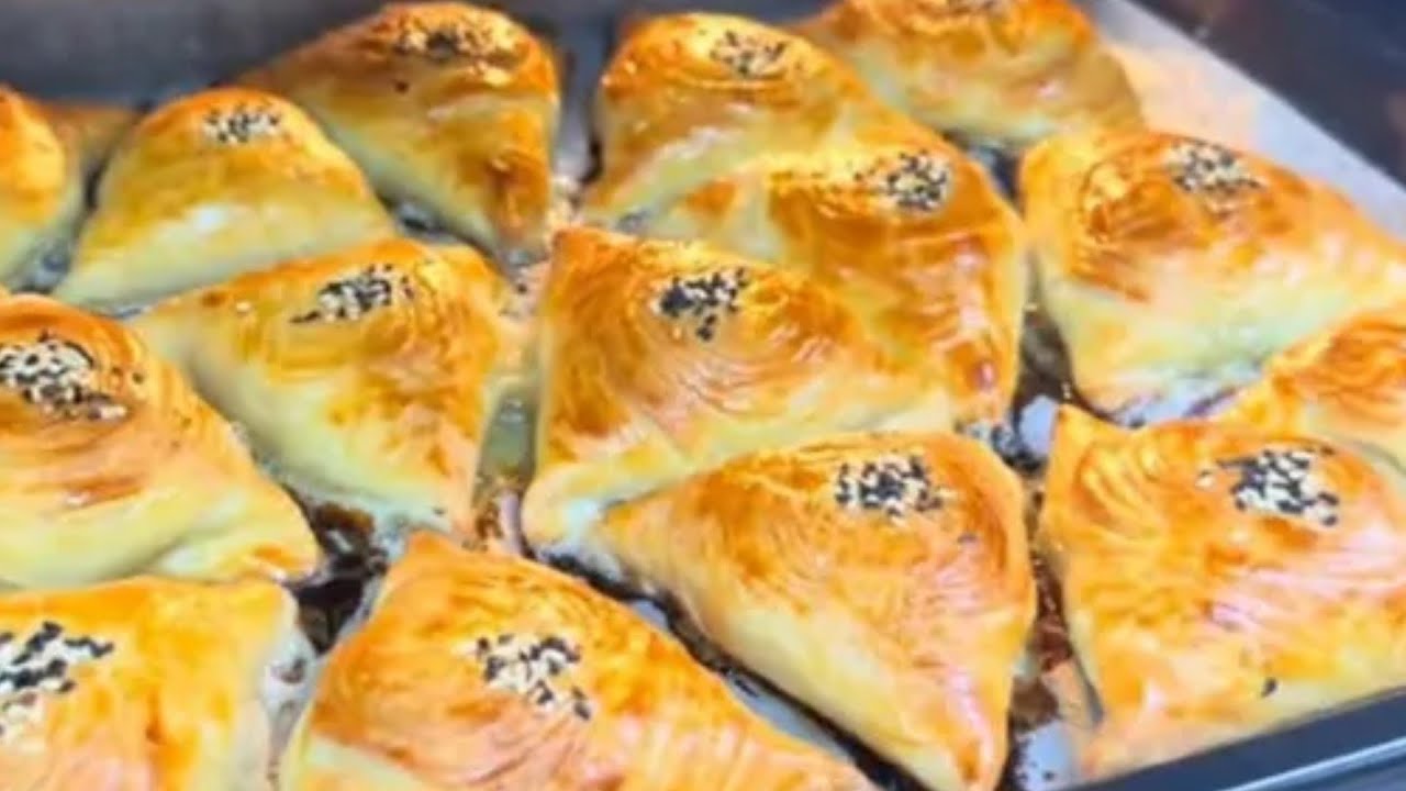 Хрустящая  Самса и вкусная мясная начинка