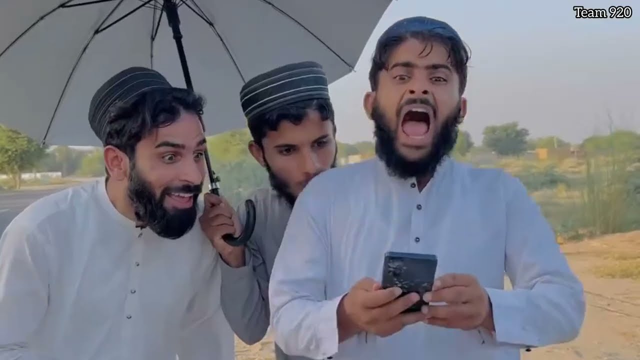 Aakhir Gari Ky Nechy phone rakh kar Q Tora 😱