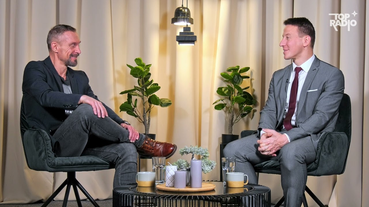 Dario Zurovec: Poslije ručka, u nekoj pauzi, ponekad stanem uz cestu i vježbam 10 – 15 minuta.