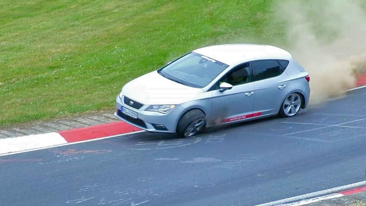 NÜRBURGRING Suspension BREAKING & DANGEROUS Situations - Crash - #touristenfahrten #nordschleife