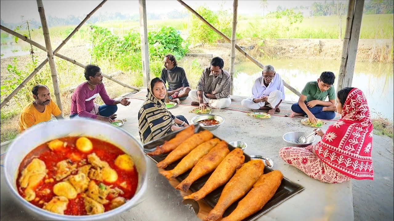 3 কেজি ওজনের দেশি মুরগির ঝোল আর তোপসে মাছ ফ্রাই দিয়ে দুপুরে জমজমাটি খাওয়া দাওয়া