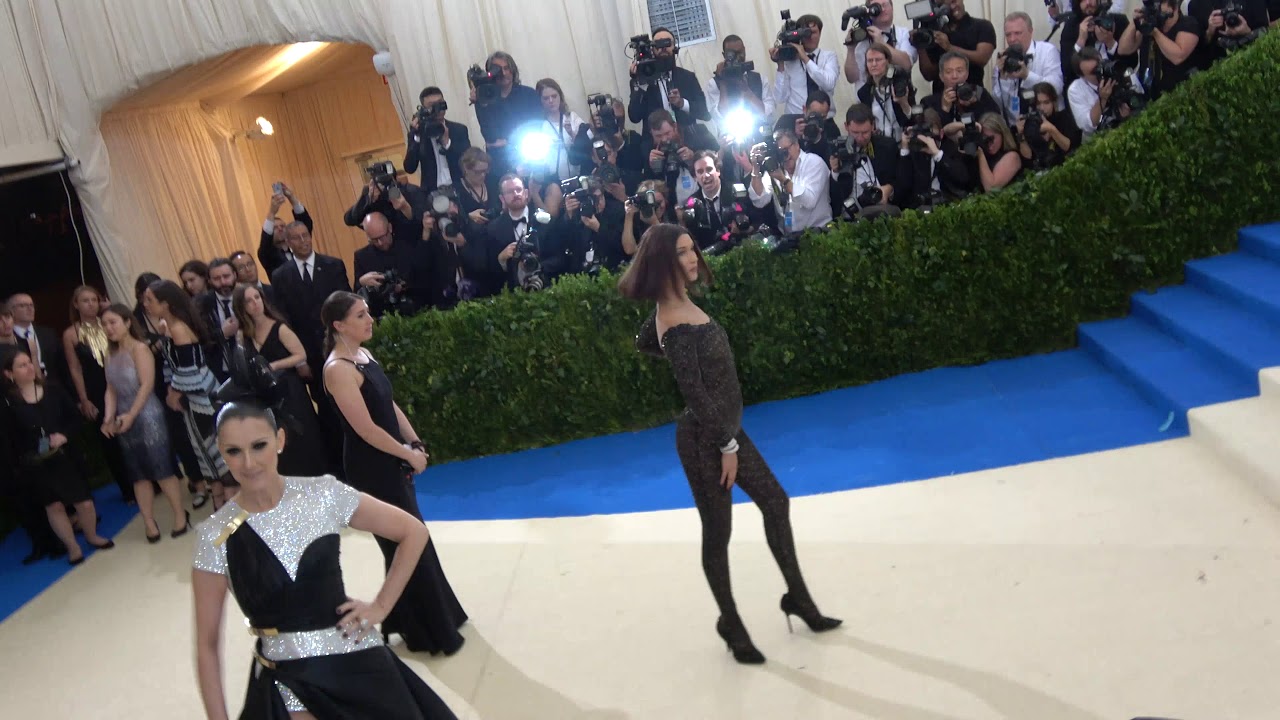 2017-05-01 Miranda Kerr Bella Hadid Celine Dion at Met Gala New York
