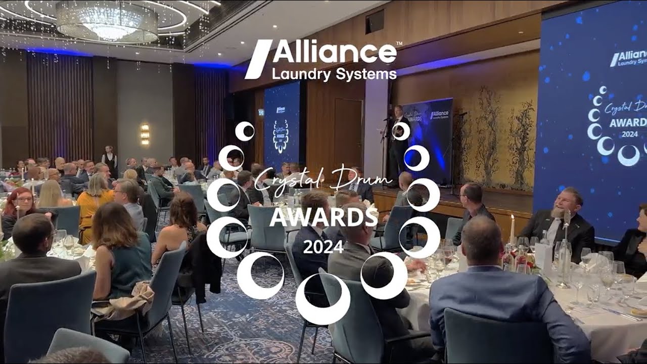 Honoring Excellence at the II Crystal Drum Awards Gala Dinner