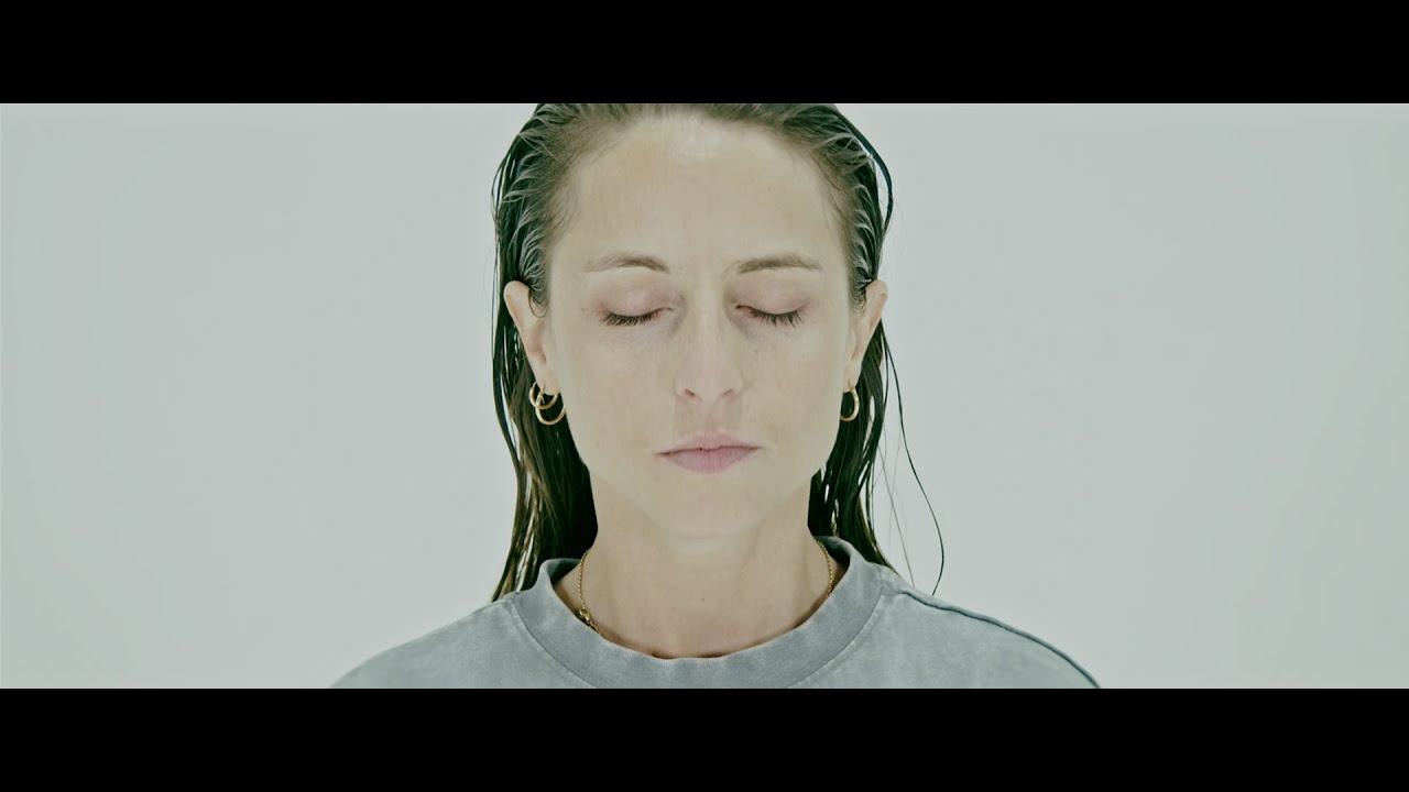Noémi Büchi - Elemental Fear [official video by Bennie Hess]