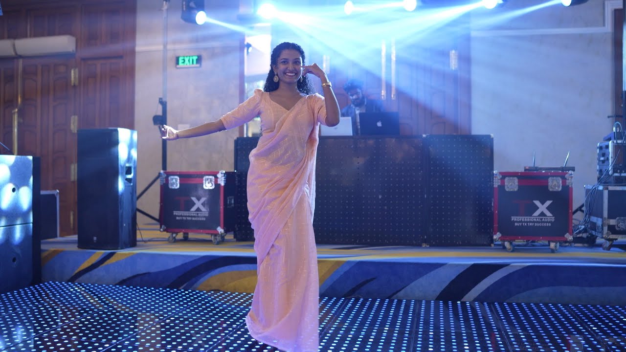 එයාගේ ලස්සන 💛 | Wedding Surprise Dance | Friends Dance | Inspire Wedding Films | Akesh Photography