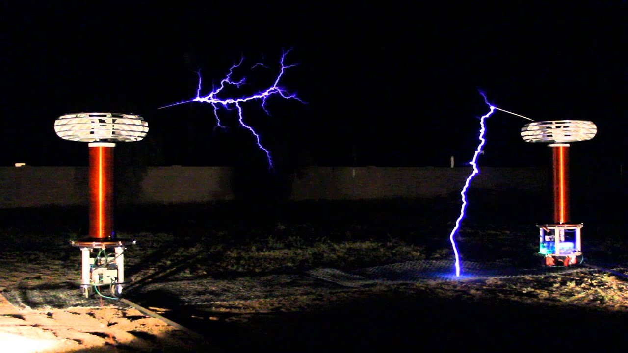 Eiffel 65 Blue, cover performance on Giant Tesla Coils