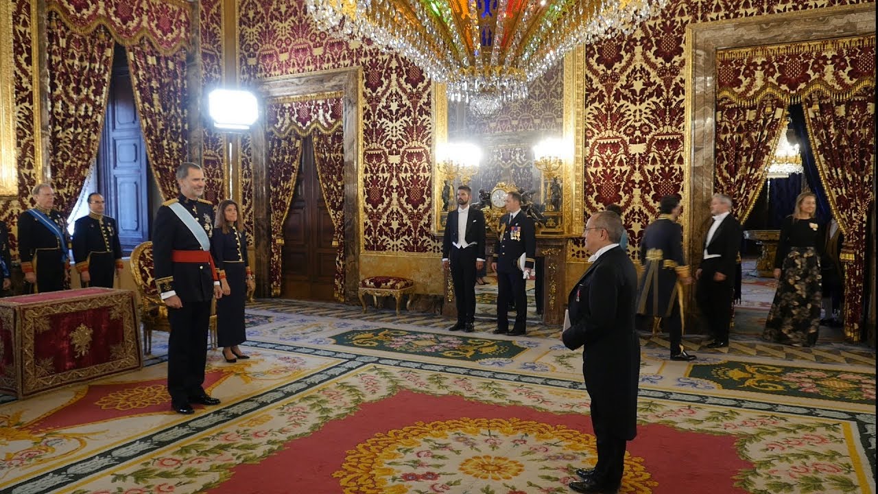 Remise des lettres de créance de l'ambassadeur de France, Jean-Michel CASA, au Roi Philippe VI.