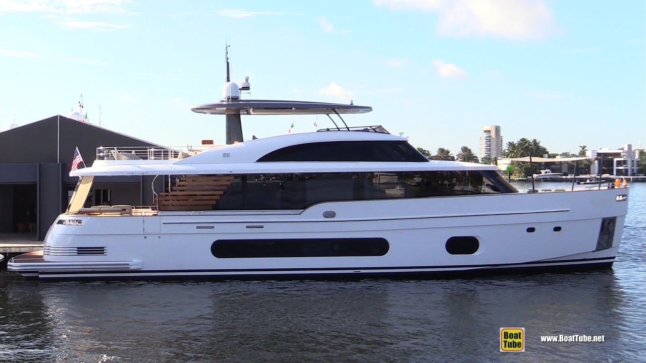 2022 Azimut Magellano 25 Metri Luxury Yacht - Walkaround Tour - 2021 Fort Lauderdale Boat Show