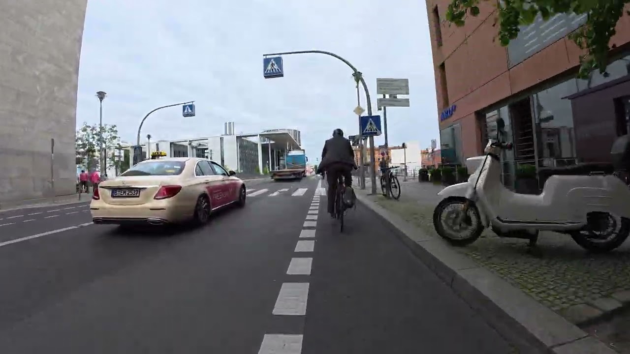 35 km Tour, Kreuzberg, Tegel, Pankow - U- Reinickendorf 1 / 4