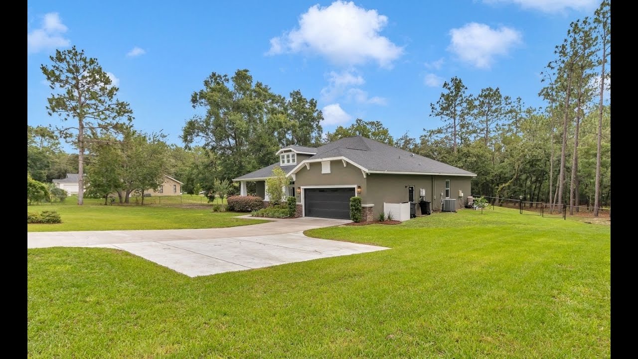 3196 W Mustang Blvd, Beverly Hills, FL 34465