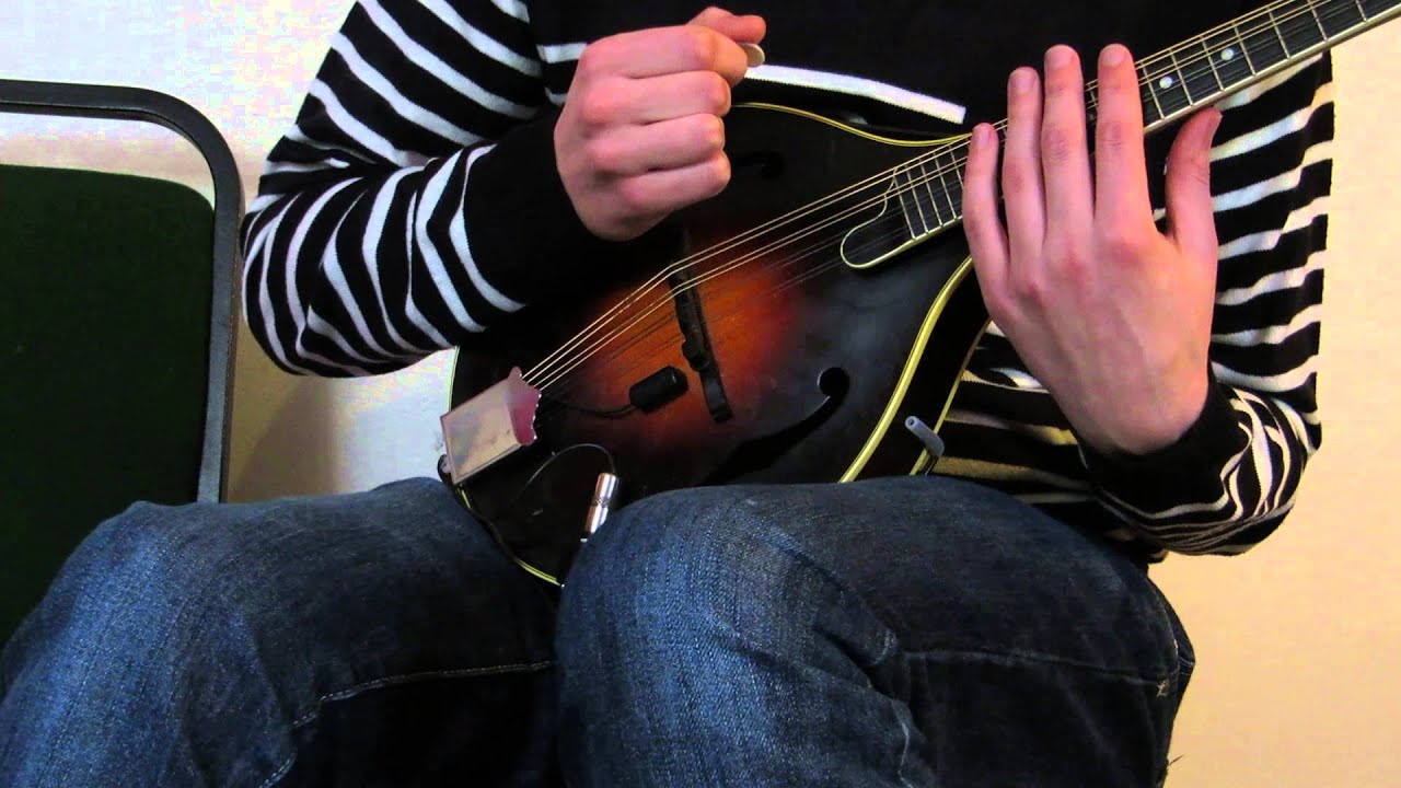 Right Hand Exercises - Mandolin Lesson by Michael Giverin
