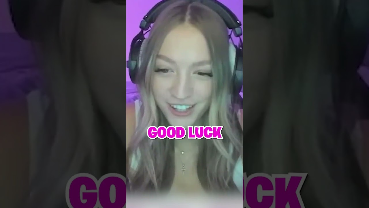 I Went UNDERCOVER on a GIRLS ONLY Minecraft Server