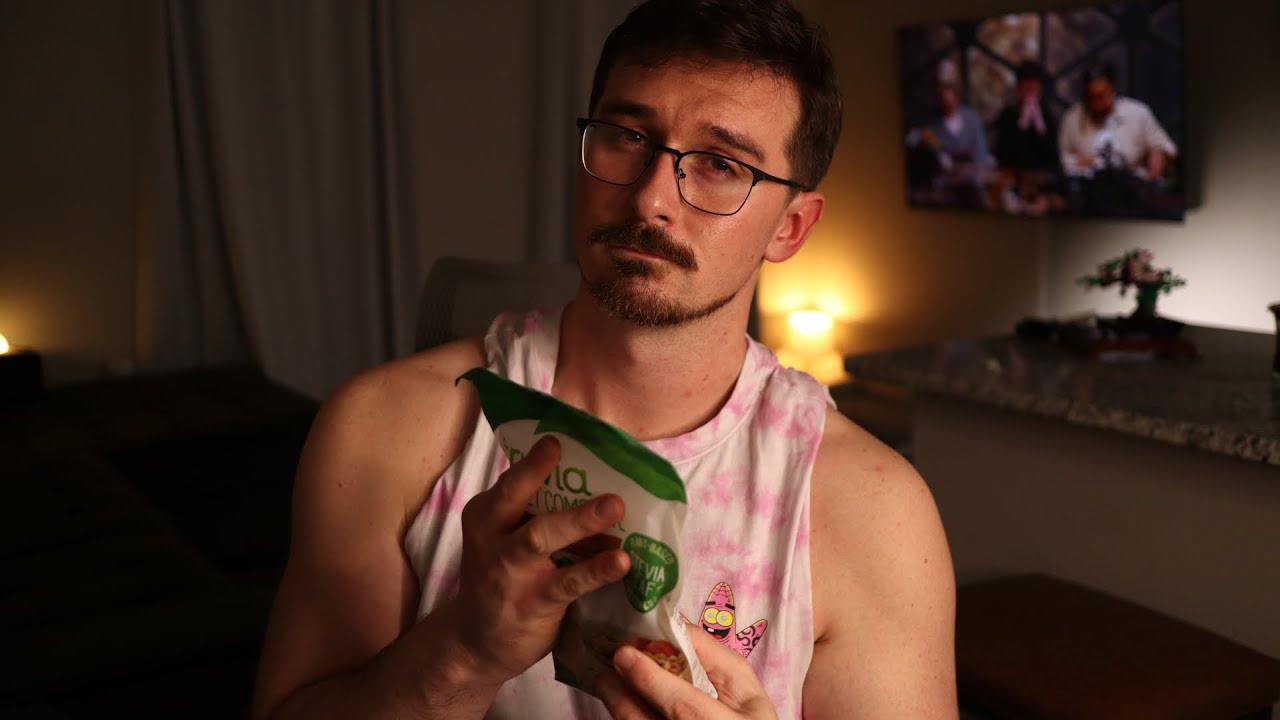 ASMR Bag Squeezing Triggers -  No Talking