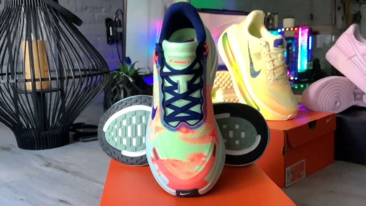 Nike VOMERO PLUS 