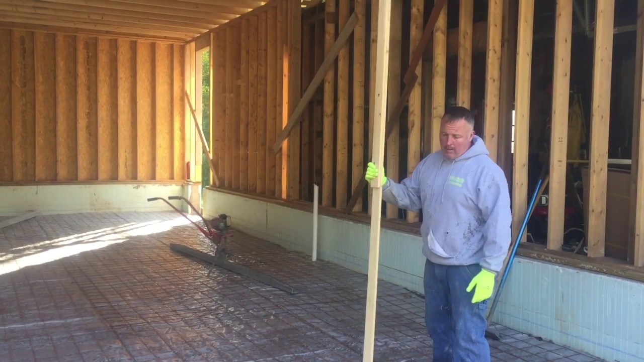 How to pour concrete at a pitch to a drain using a wet screed