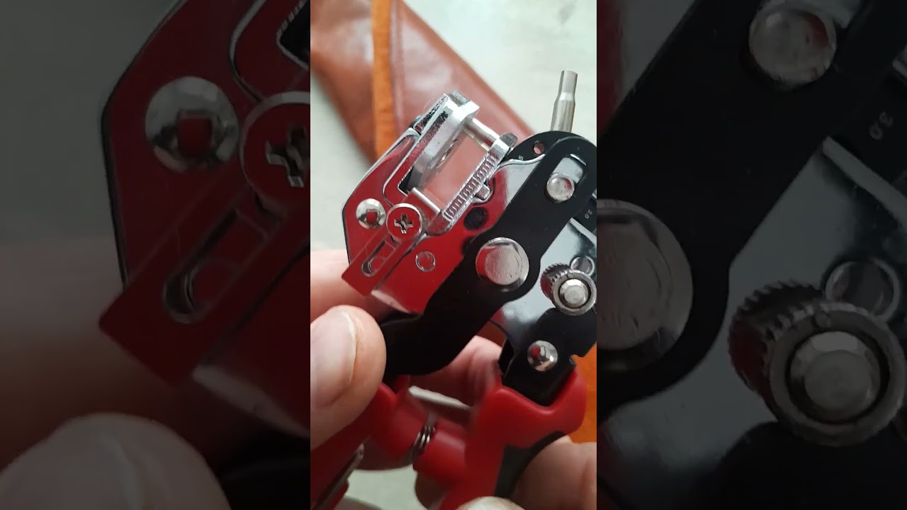 Make Perfect Hole in Leather Belt