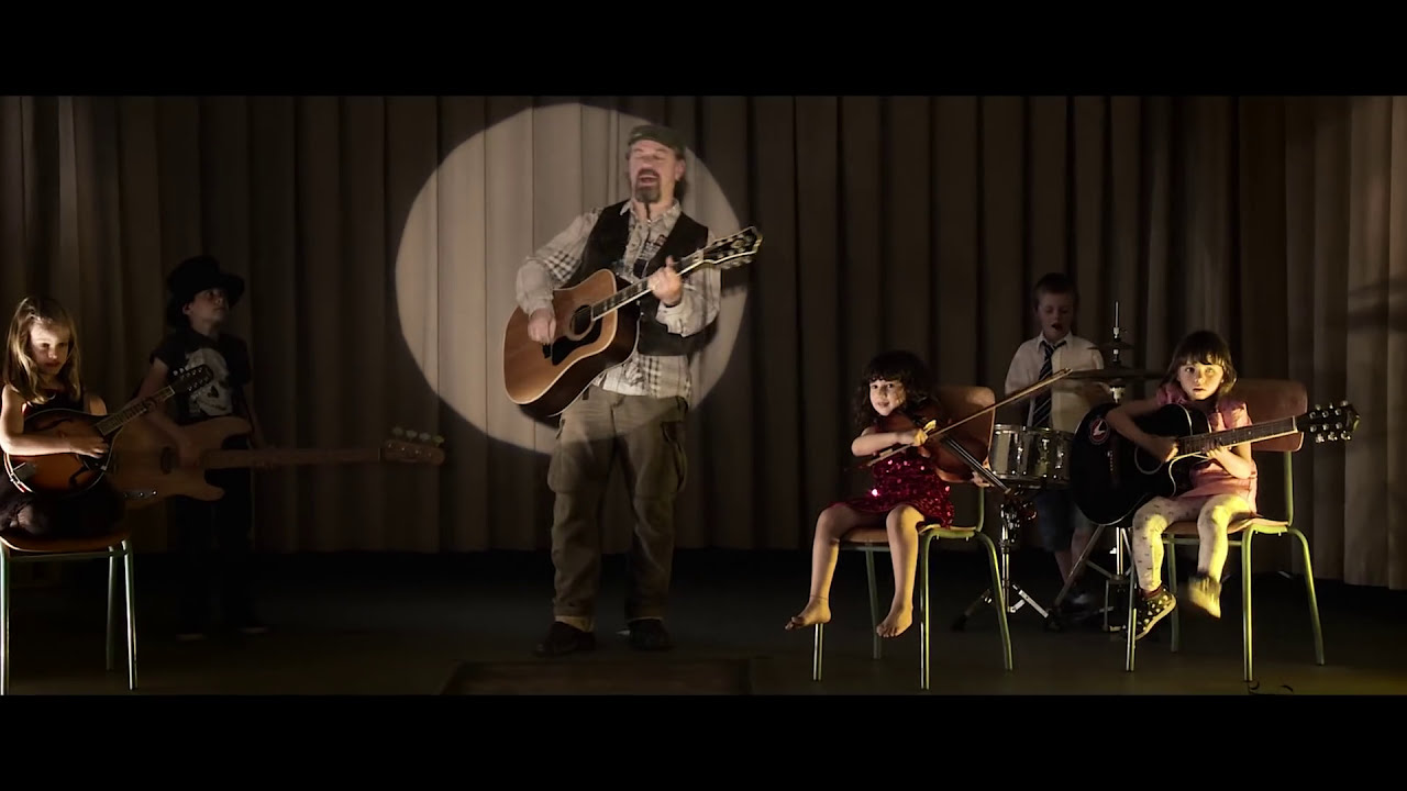 Ringrazio le farfalle - I Luf per la ricerca sulla FOP (video ufficiale)