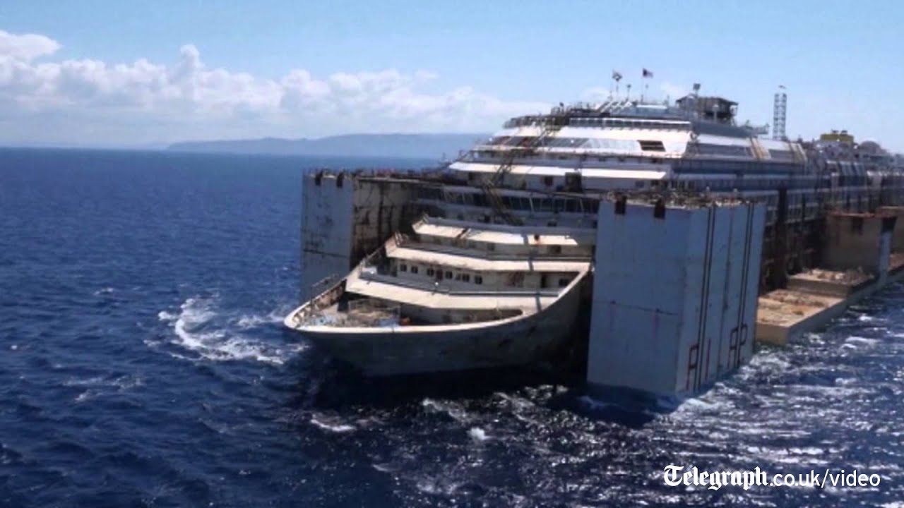 Timelapse of Costa Concordia towed to Genoa for scrapping