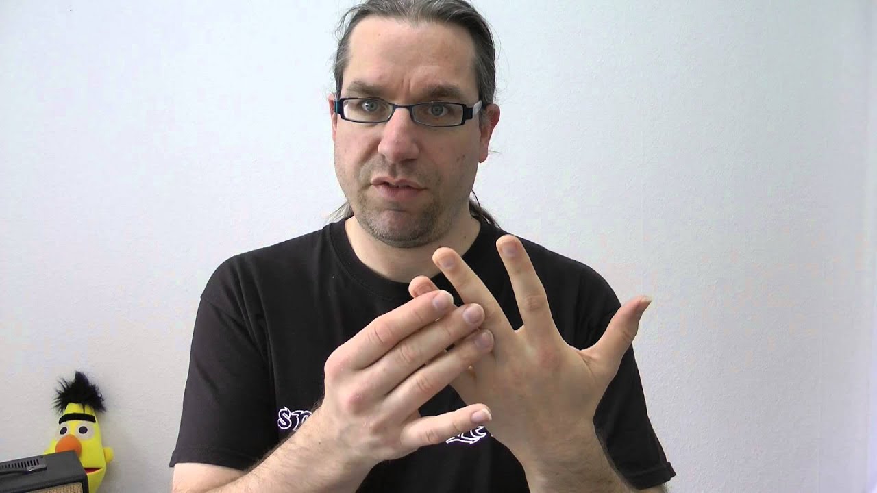 Eure 5 Minuten: Hat die Größe der Finger was mit dem Gitarrespielen zu tun?