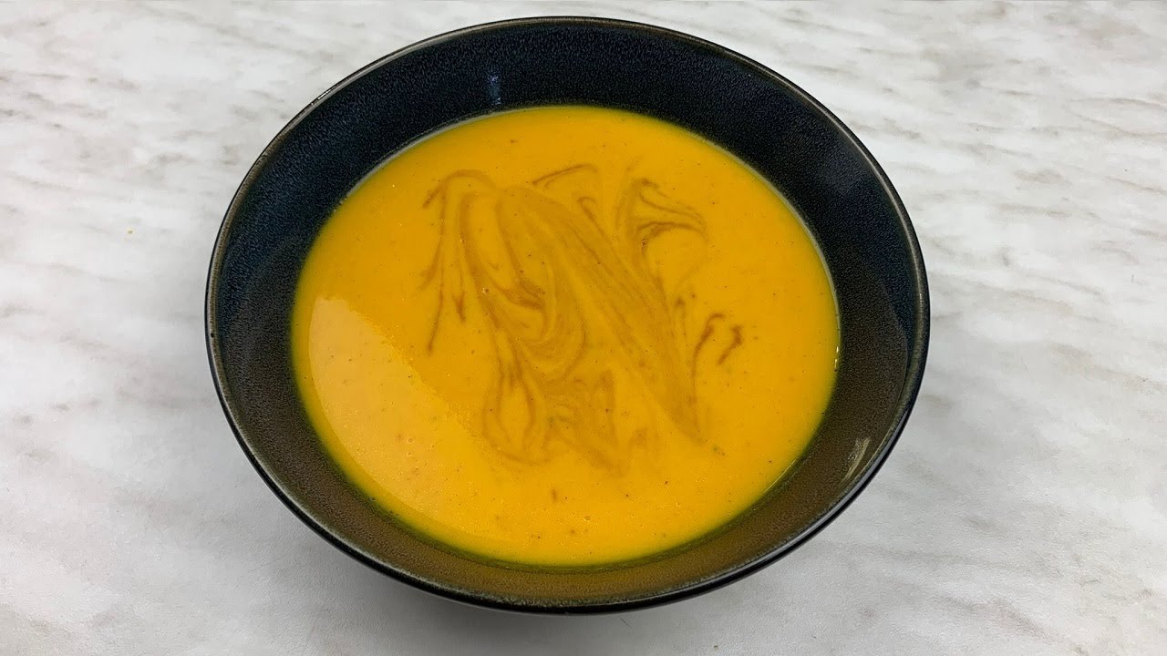 Rezept: Kürbissuppe mit Ingwer und Kokosmilch