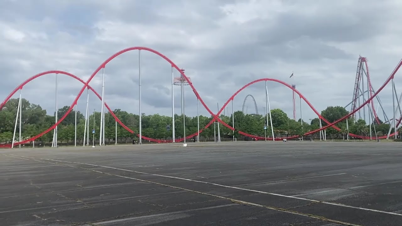 Carowinds Full Walkthrough