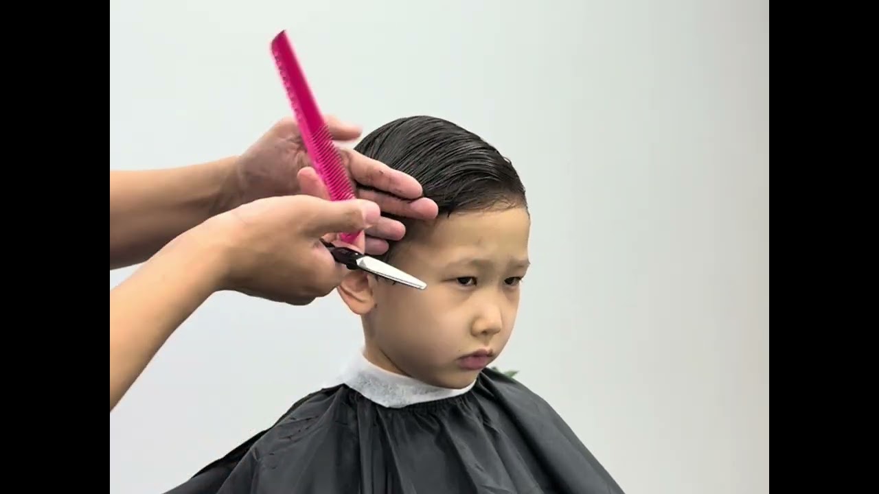 ASMR KID HAIRCUT 💇🏻‍♂️ 