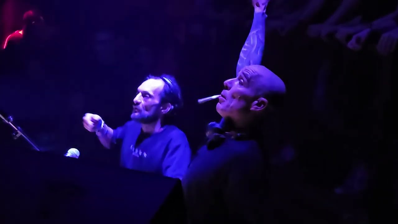 Pastis & Buenri en Sala Apolo (03/01/25) - 001