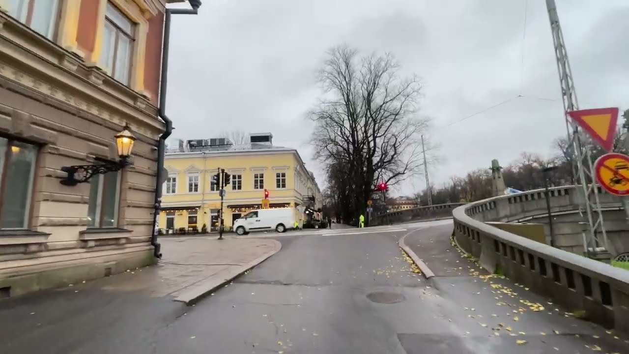 Aurajoen vierellä, Läntiseltä Rantakadulta Lonttisiin / Turku, Finland (4K)