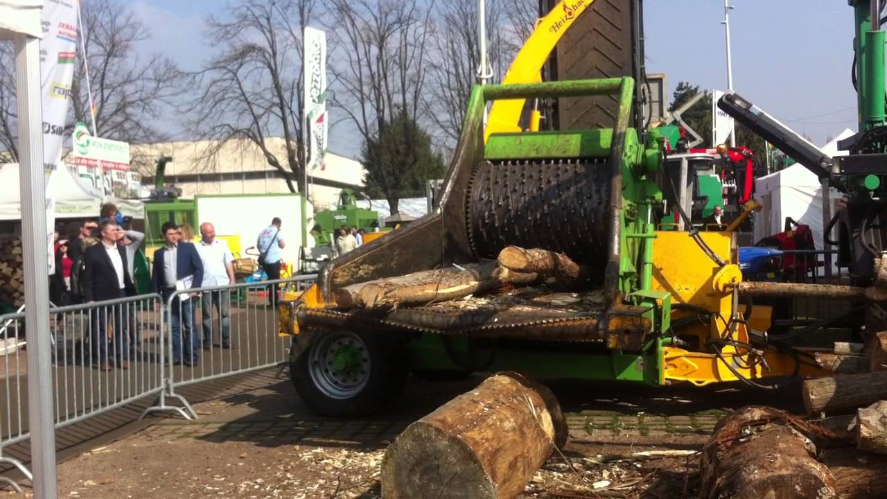 Déchiqueteuse HM 14/800 Heizohack (SALON BOIS ENERGIE 2014)